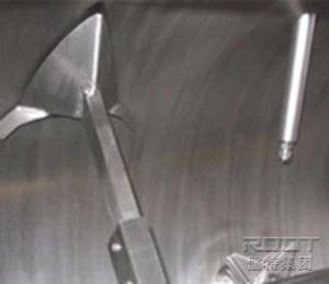 Plough mixer
